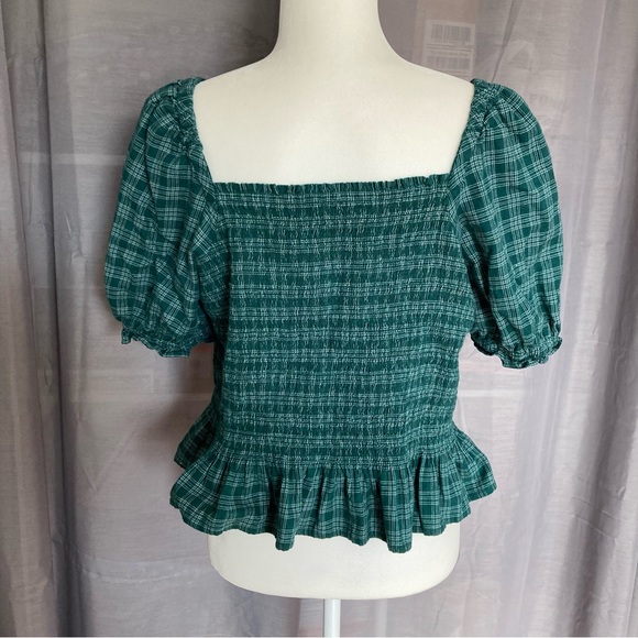 NWOT J.Crew Factory Green Plaid Short Sleeve Flannel Smocked Top - Picture 5 of 9